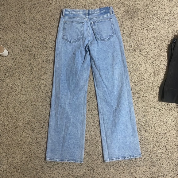 Abercrombie & Fitch | Light Blue 90s Relaxed High Rise Women Jeans - Picture 2 of 3